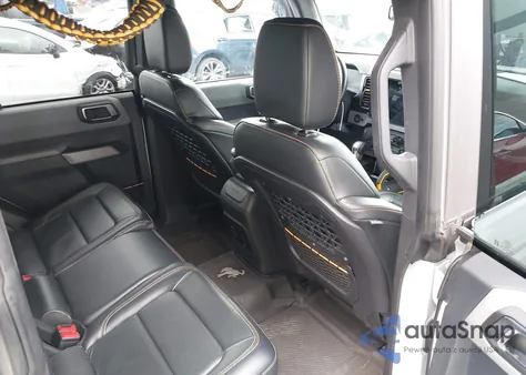 2023 Ford Bronco Badlands z USA, uszkodzony, nr VIN 1FMEE5DP0PLA97359